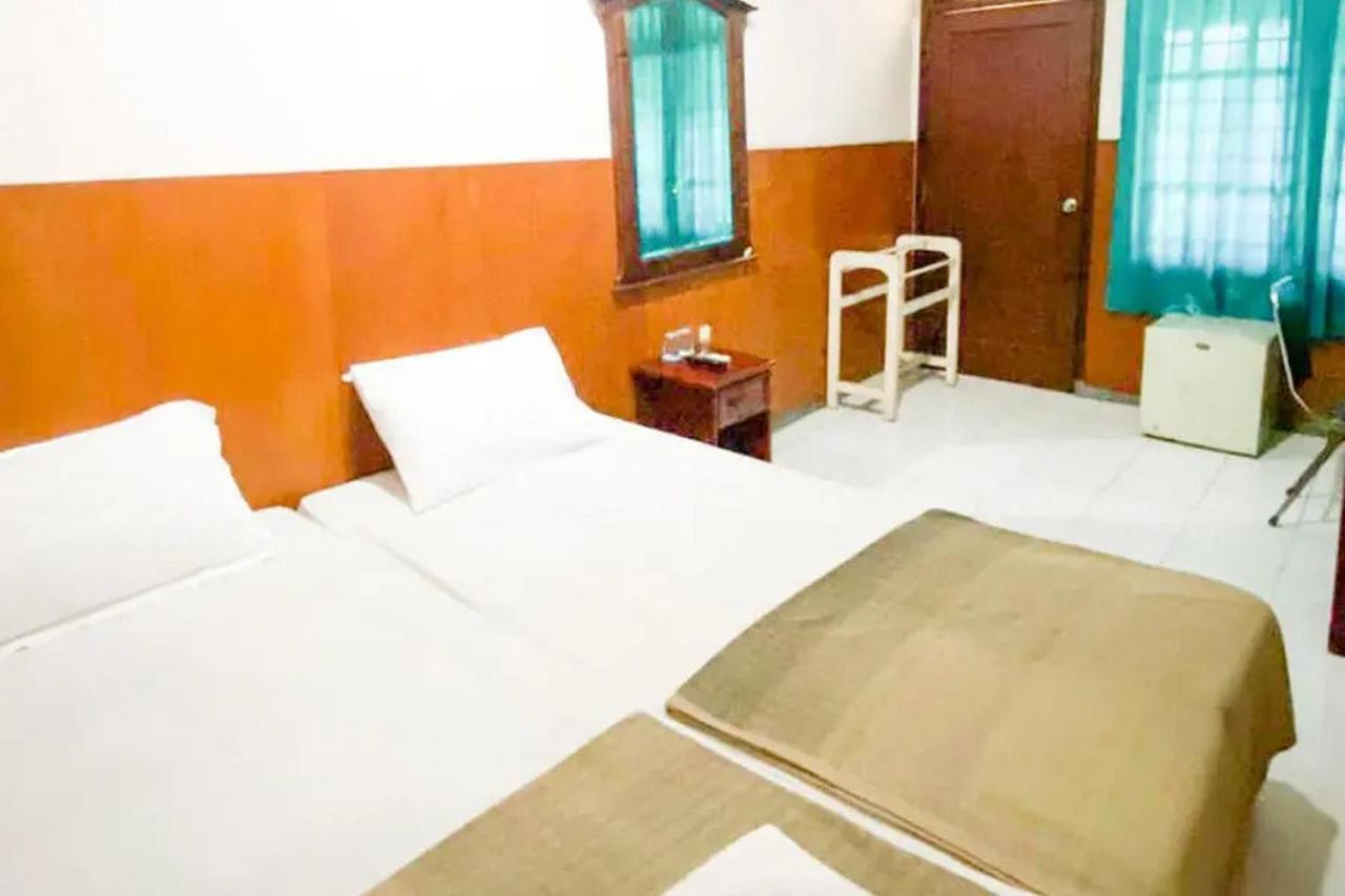Hotel Shabine Rungkut Mitra Reddoorz Surabaya Eksteriør bilde